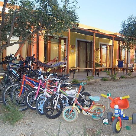 B&B Casa Per Ferie Villaggiocarovana กัสเตียดาส ภายนอก รูปภาพ
