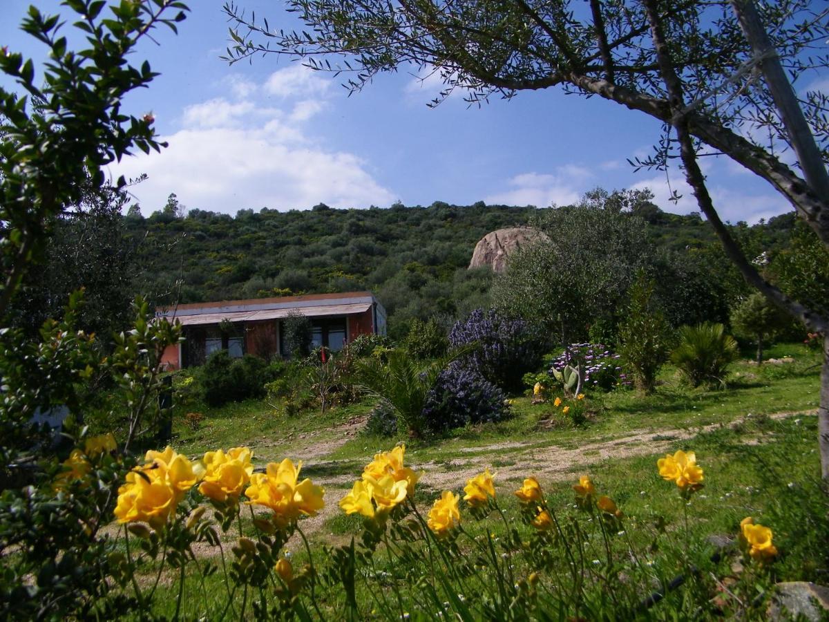 B&B Casa Per Ferie Villaggiocarovana กัสเตียดาส ภายนอก รูปภาพ