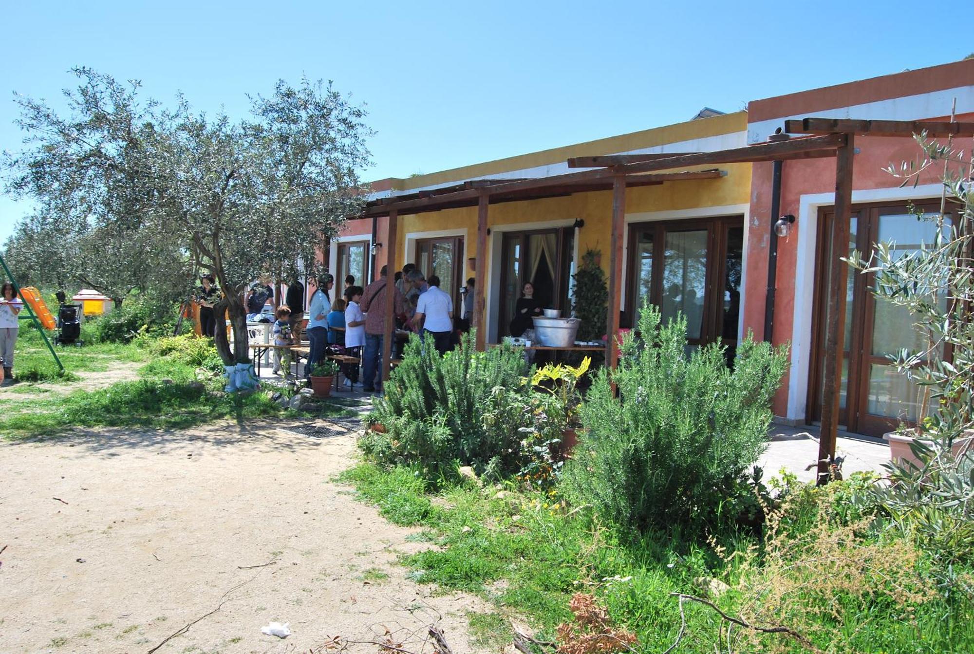 B&B Casa Per Ferie Villaggiocarovana กัสเตียดาส ภายนอก รูปภาพ
