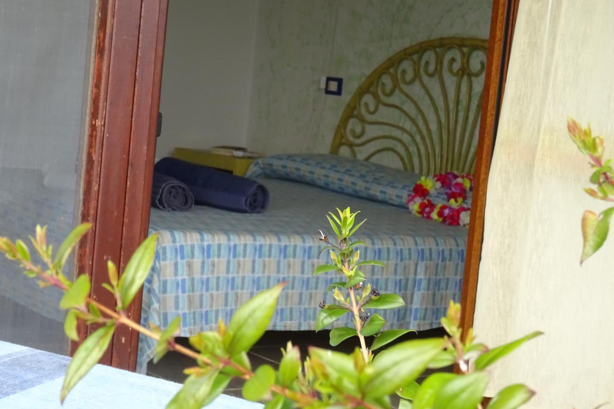 B&B Casa Per Ferie Villaggiocarovana กัสเตียดาส ภายนอก รูปภาพ