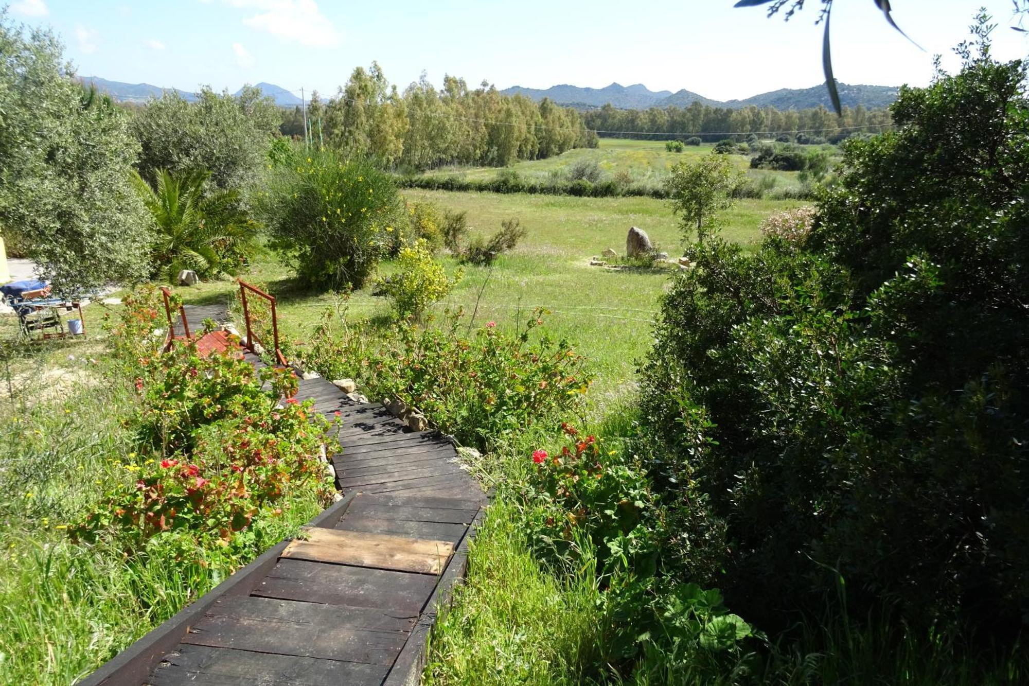 B&B Casa Per Ferie Villaggiocarovana กัสเตียดาส ภายนอก รูปภาพ